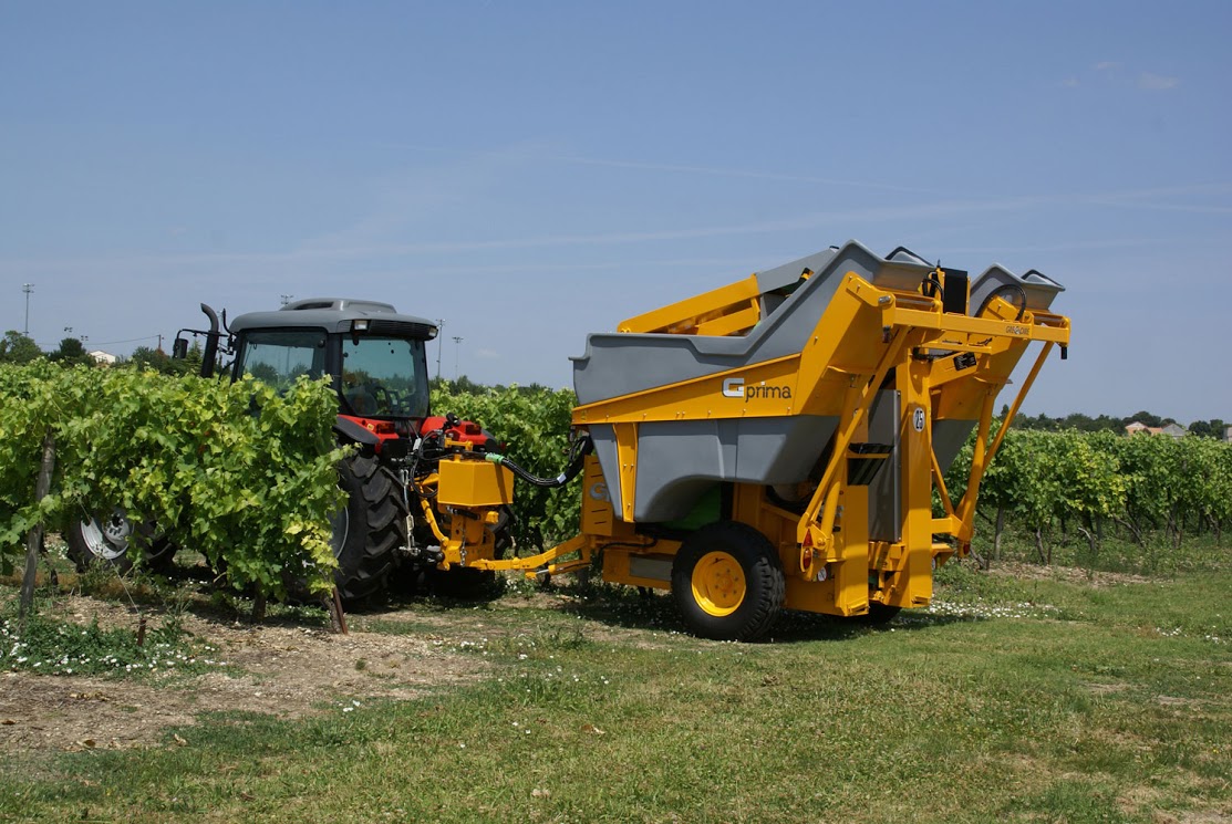 Особенности аренды специализированной техники для обработки виноградников и фруктовых садов