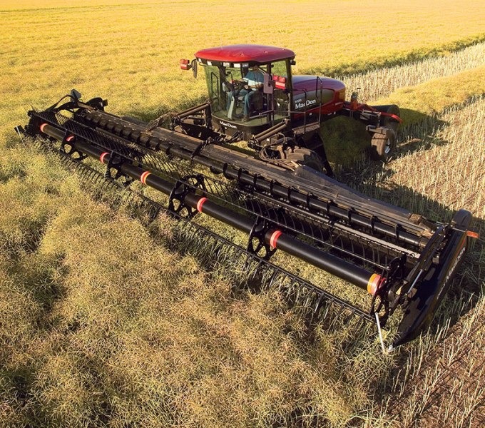 Аренда жатки для уборки зерновых: особенности и преимущества